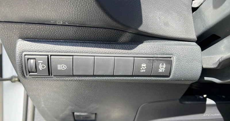 Toyota Corolla cena 103900 przebieg: 41136, rok produkcji 2022 z Tychy małe 352